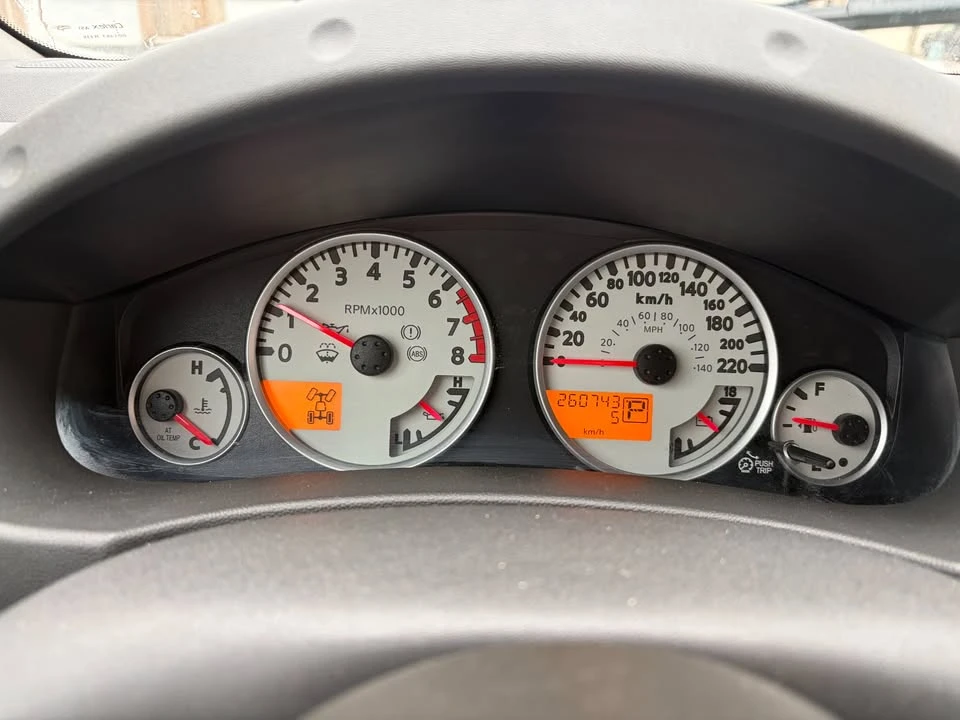 2012 Nissan Xterra 2nd Gen - Image 10 of 10