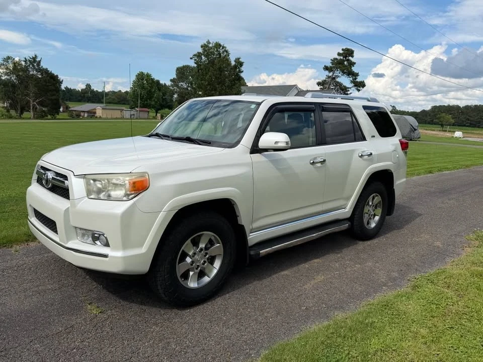 2012 Toyota 4Runner 5th Gen - Image 4 of 6