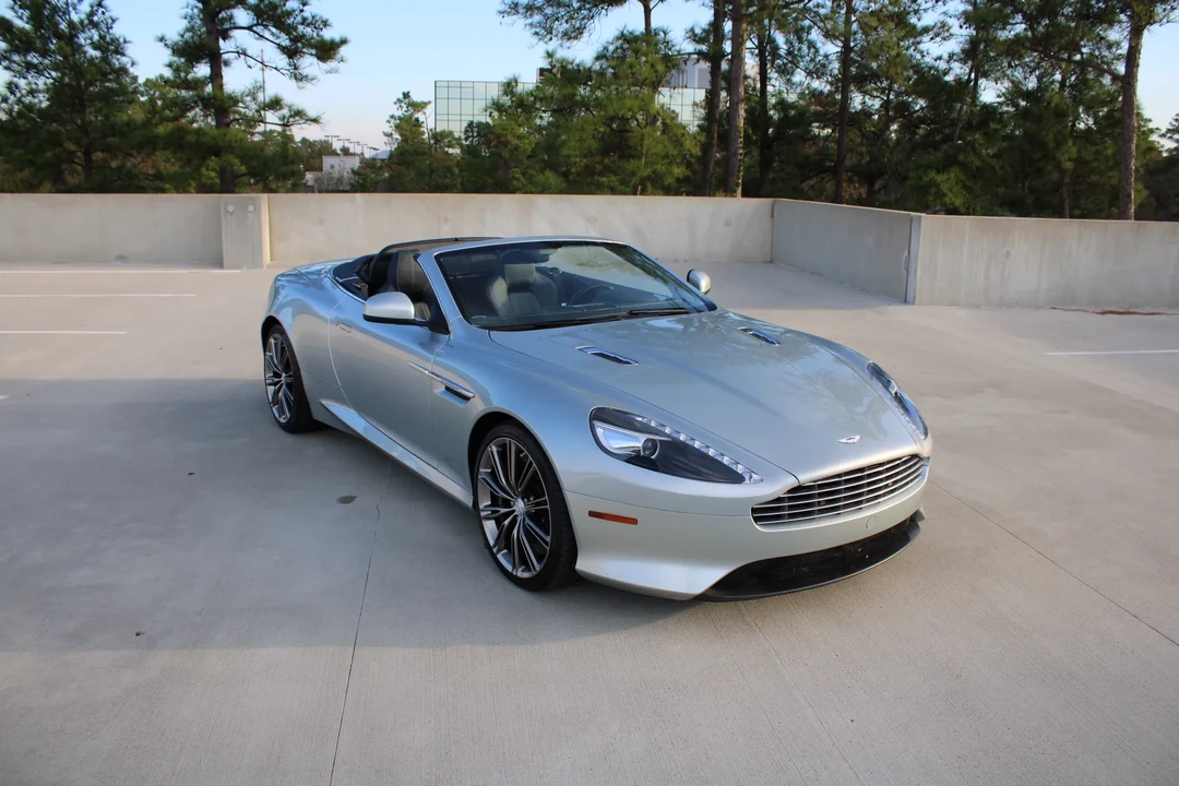 2012 Aston Martin Virage (2011-2012) - Image 9 of 31