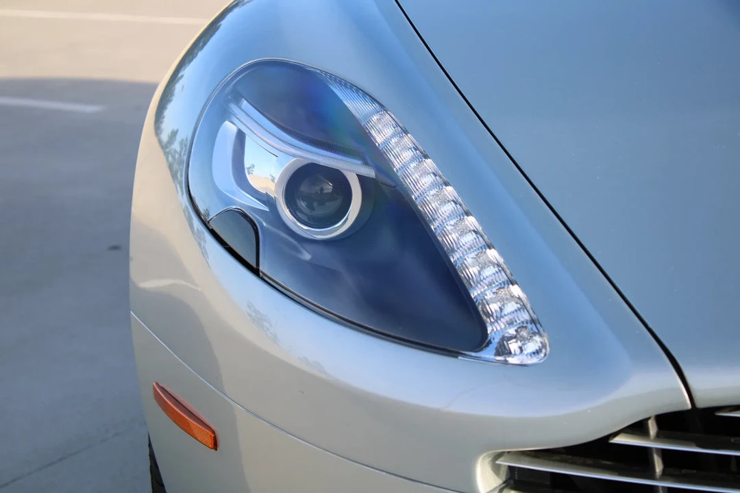 2012 Aston Martin Virage (2011-2012) - Image 25 of 31