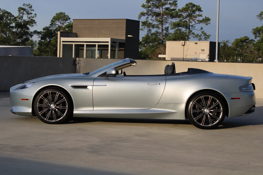 2012 Aston Martin Virage (2011-2012) - Image 12 of 31