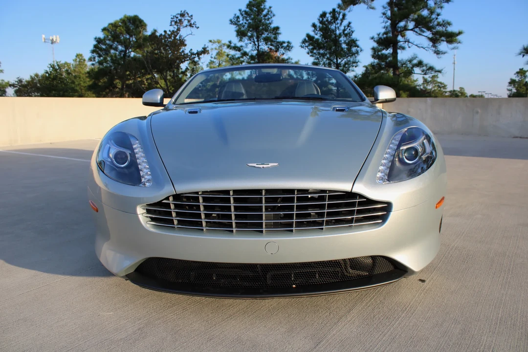 2012 Aston Martin Virage (2011-2012) - Image 2 of 31