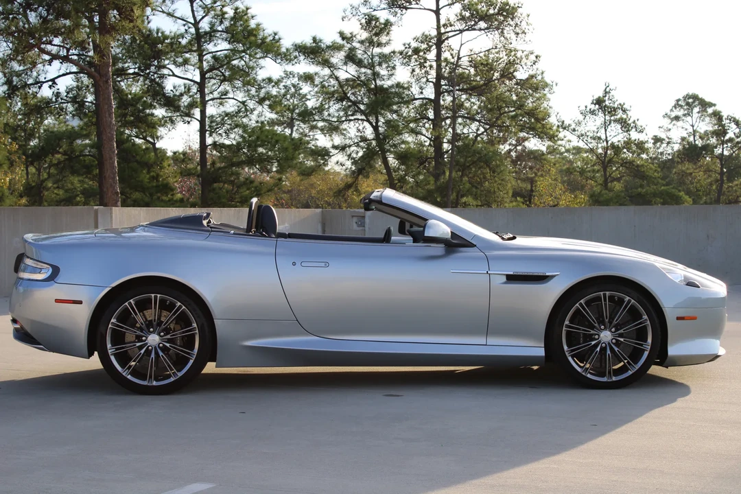 2012 Aston Martin Virage (2011-2012) - Image 16 of 31