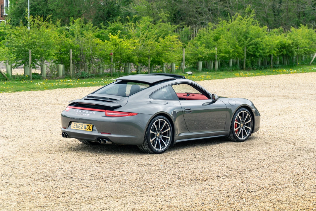 2012 Porsche 991 Carrera 4S - Image 14 of 31