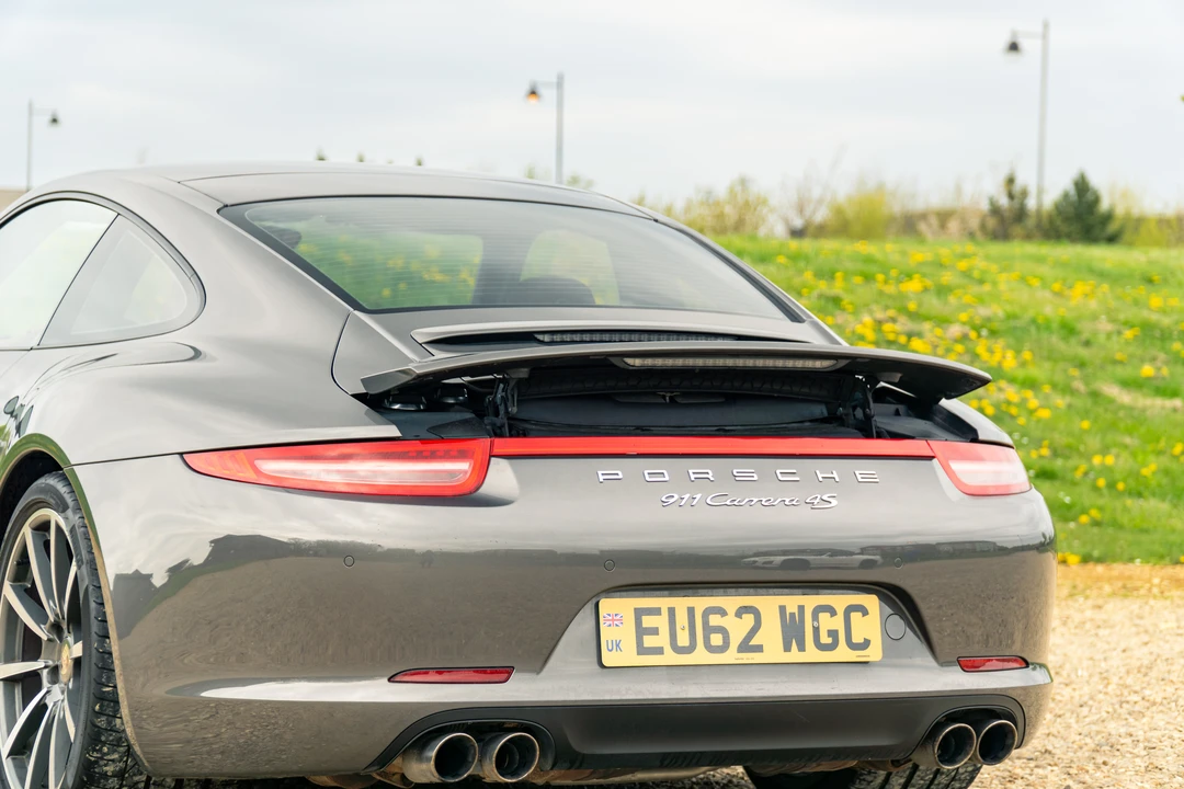 2012 Porsche 991 Carrera 4S - Image 29 of 31