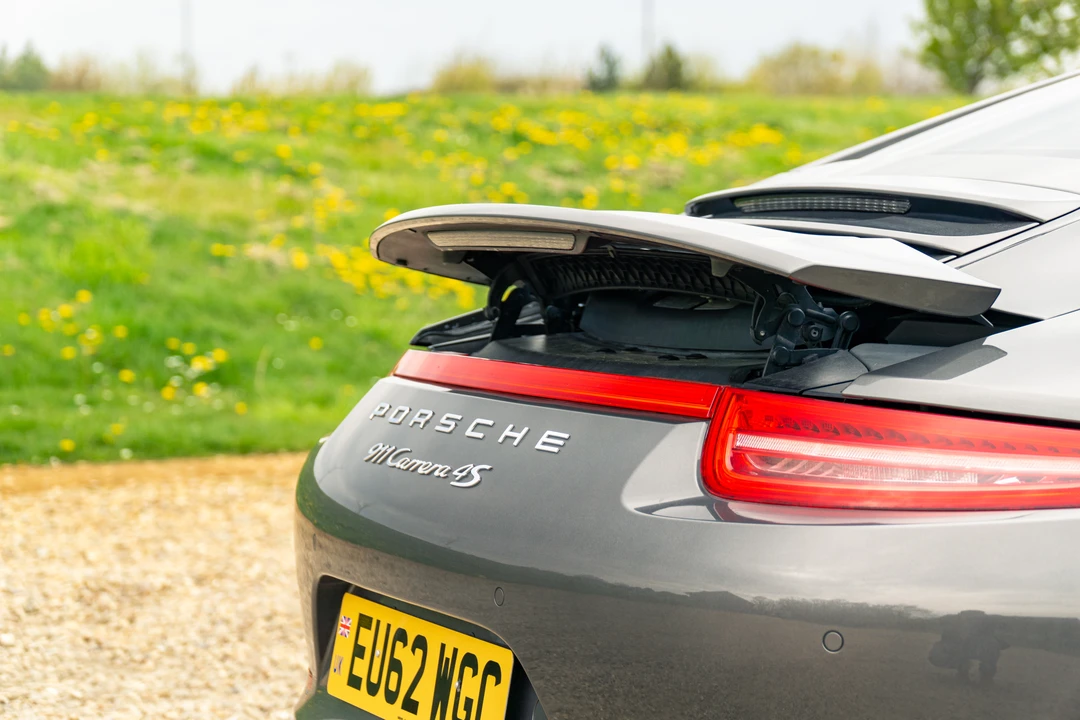 2012 Porsche 991 Carrera 4S - Image 30 of 31