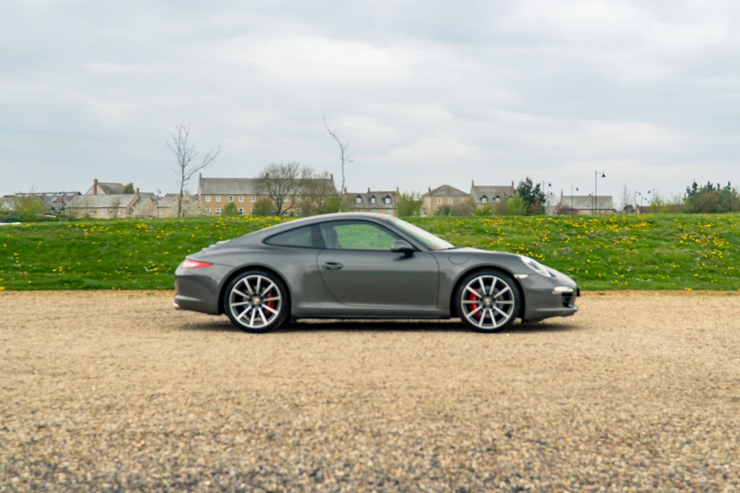 2012 Porsche 991 Carrera 4S - Image 15 of 31