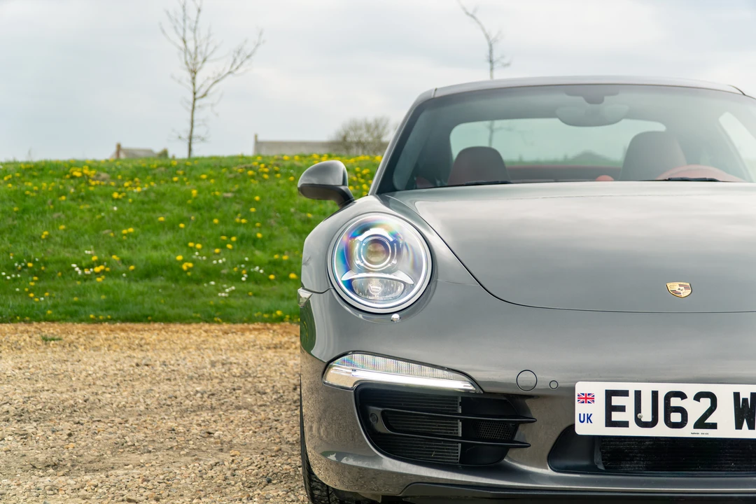 2012 Porsche 991 Carrera 4S - Image 24 of 31