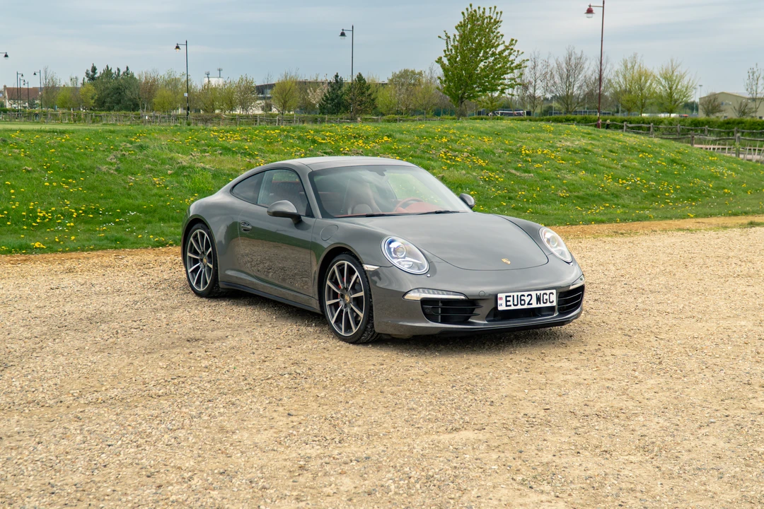 2012 Porsche 991 Carrera 4S - Image 9 of 31