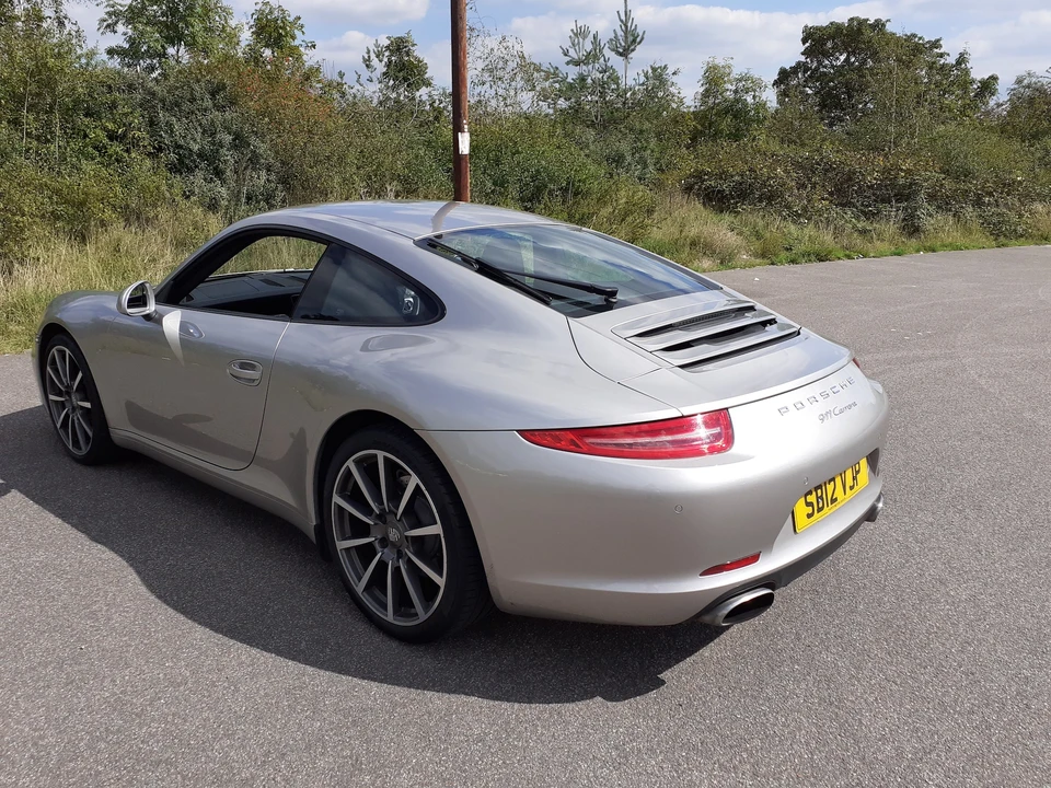 2012 Porsche 991 Carrera - Image 11 of 31
