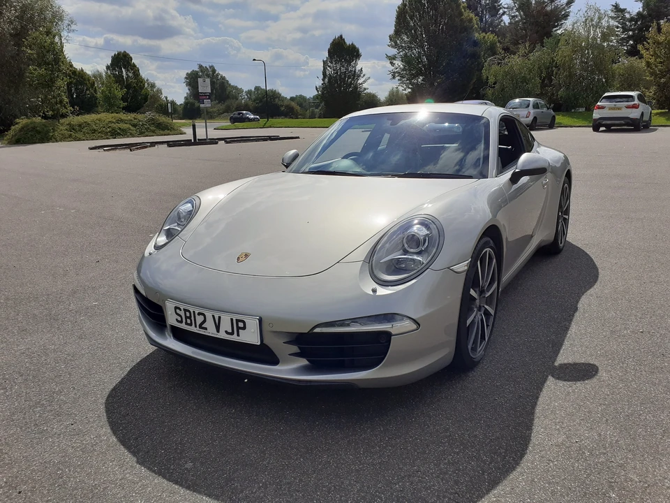2012 Porsche 991 Carrera - Image 15 of 31
