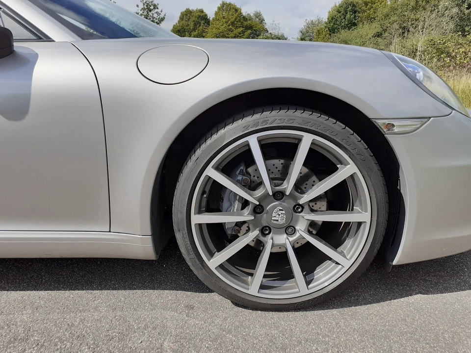 2012 Porsche 991 Carrera - Image 21 of 31