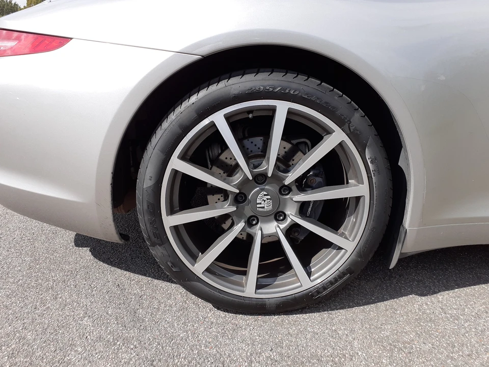 2012 Porsche 991 Carrera - Image 23 of 31
