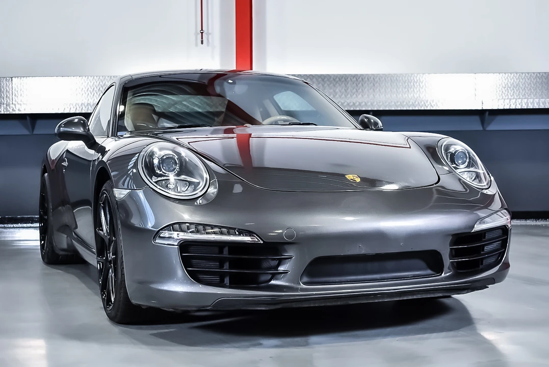 2012 Porsche 991 Carrera - Image 12 of 31
