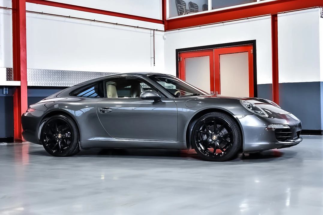 2012 Porsche 991 Carrera - Image 5 of 31