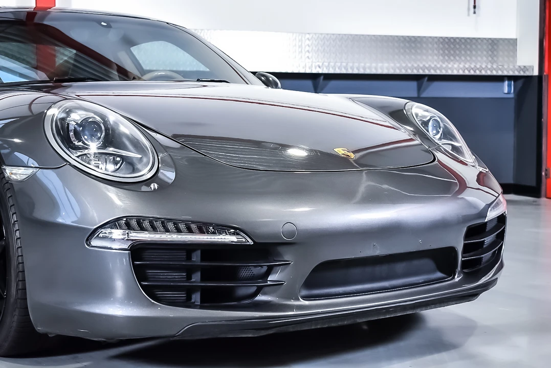 2012 Porsche 991 Carrera - Image 25 of 31