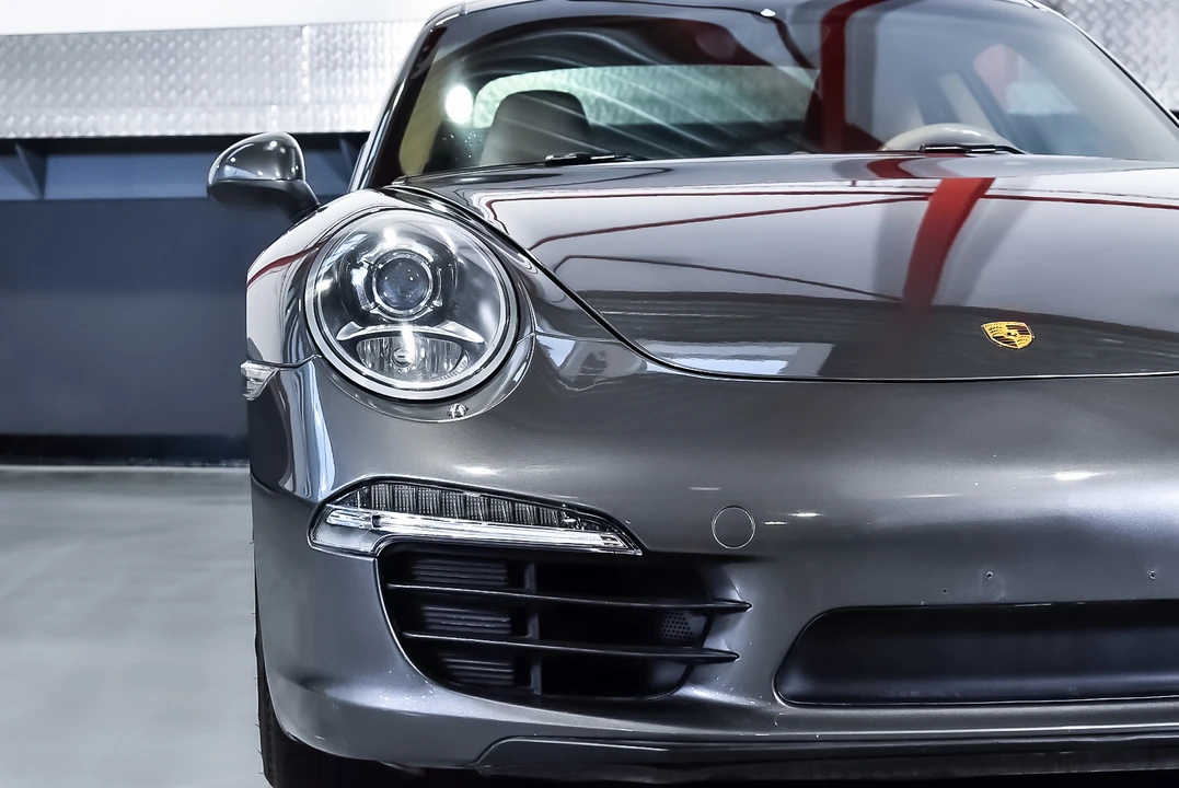 2012 Porsche 991 Carrera - Image 26 of 31