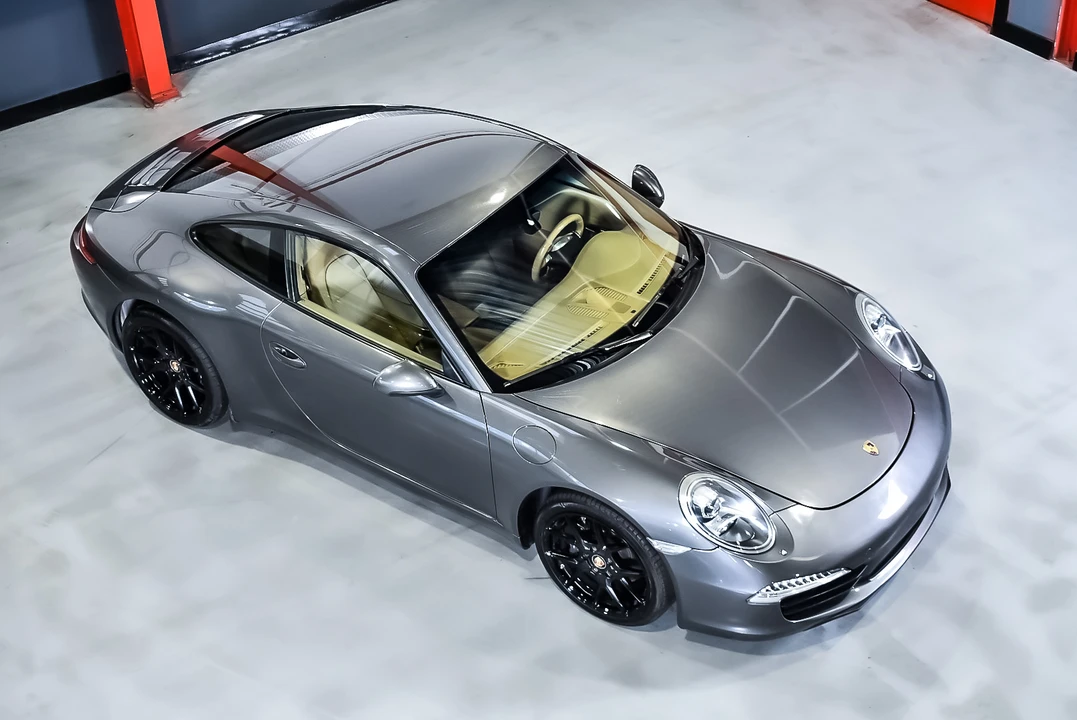 2012 Porsche 991 Carrera - Image 29 of 31