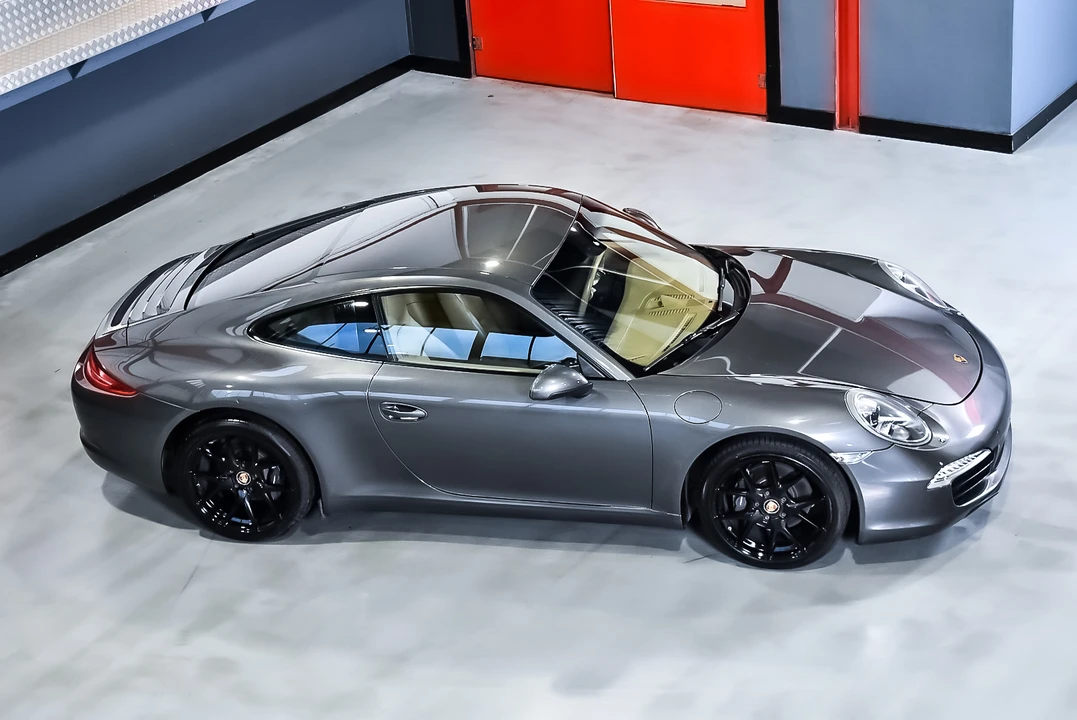 2012 Porsche 991 Carrera - Image 31 of 31