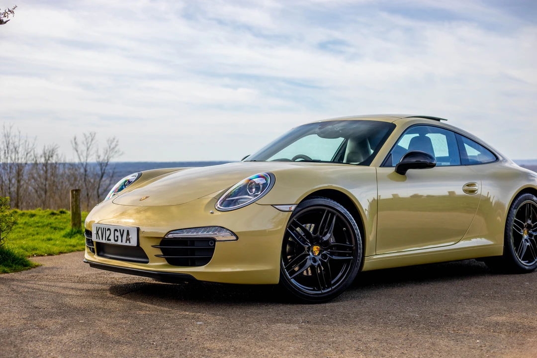 2012 Porsche 991 Carrera - Image 24 of 31