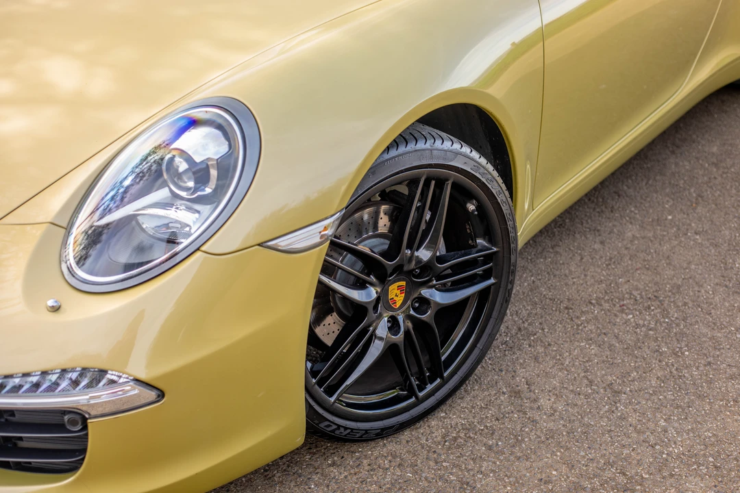 2012 Porsche 991 Carrera - Image 25 of 31