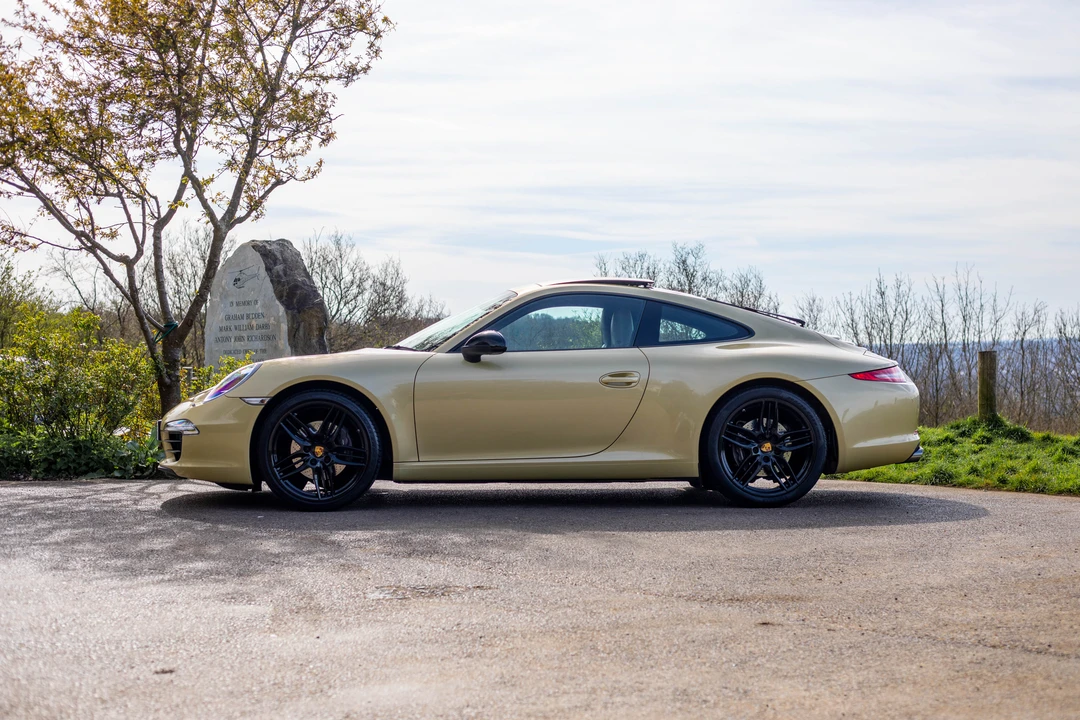 2012 Porsche 991 Carrera - Image 5 of 31