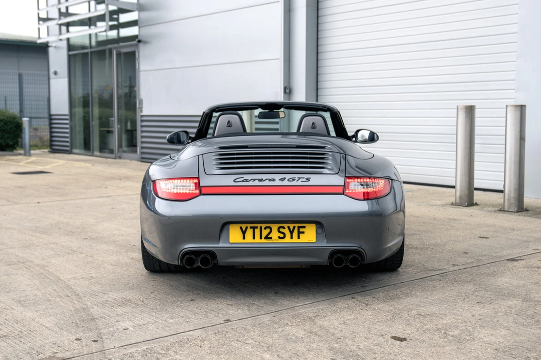 2012 Porsche 997 Carrera - Image 14 of 31
