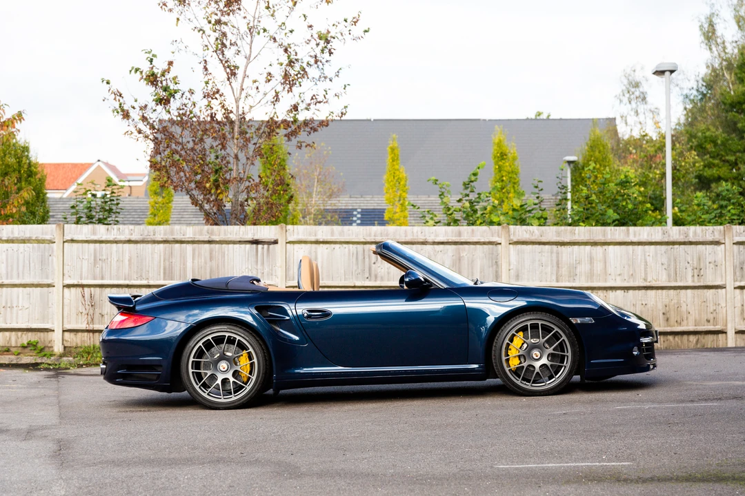 2012 Porsche 997 Carrera - Image 9 of 31