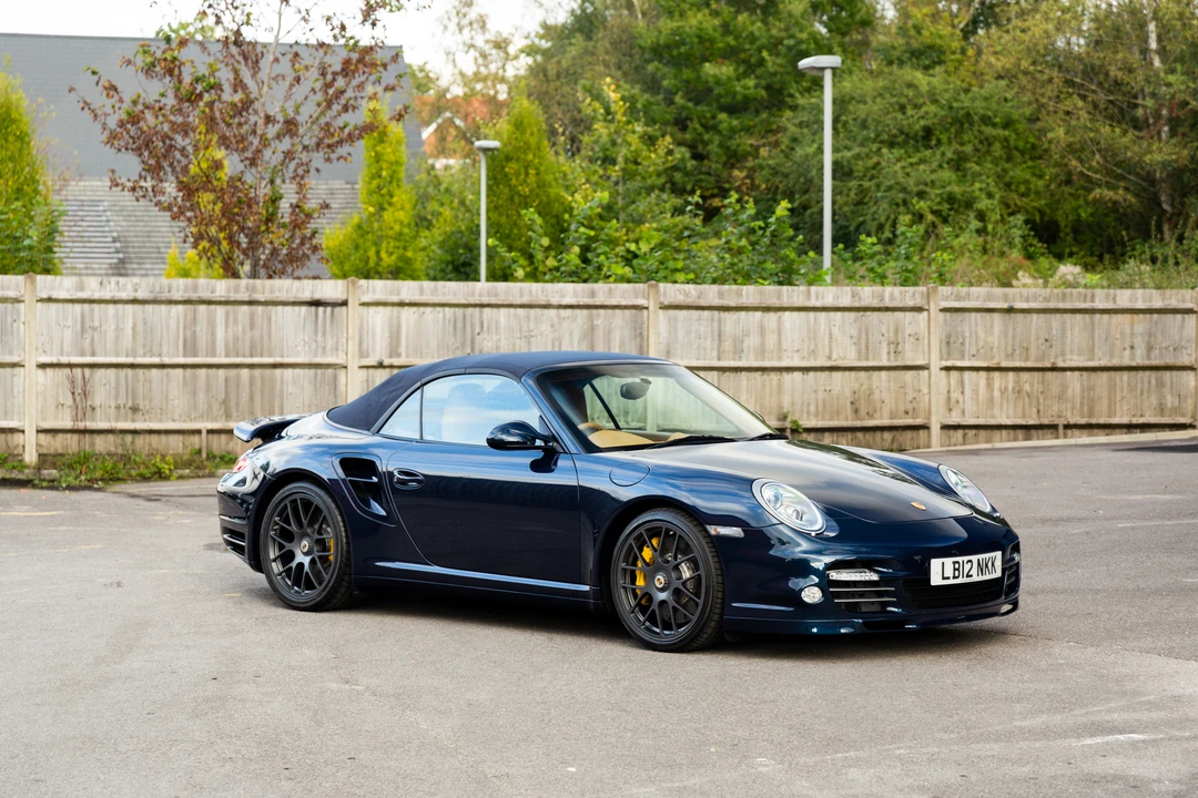 2012 Porsche 997 Carrera - Image 27 of 31