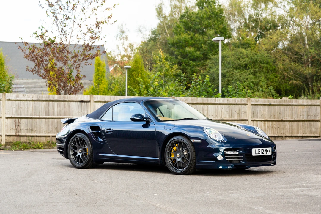 2012 Porsche 997 Carrera - Image 28 of 31