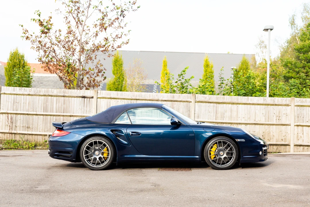 2012 Porsche 997 Carrera - Image 29 of 31