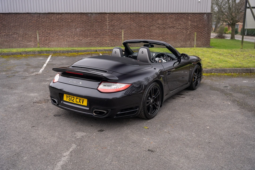 2012 Porsche 997 Turbo - Image 14 of 31