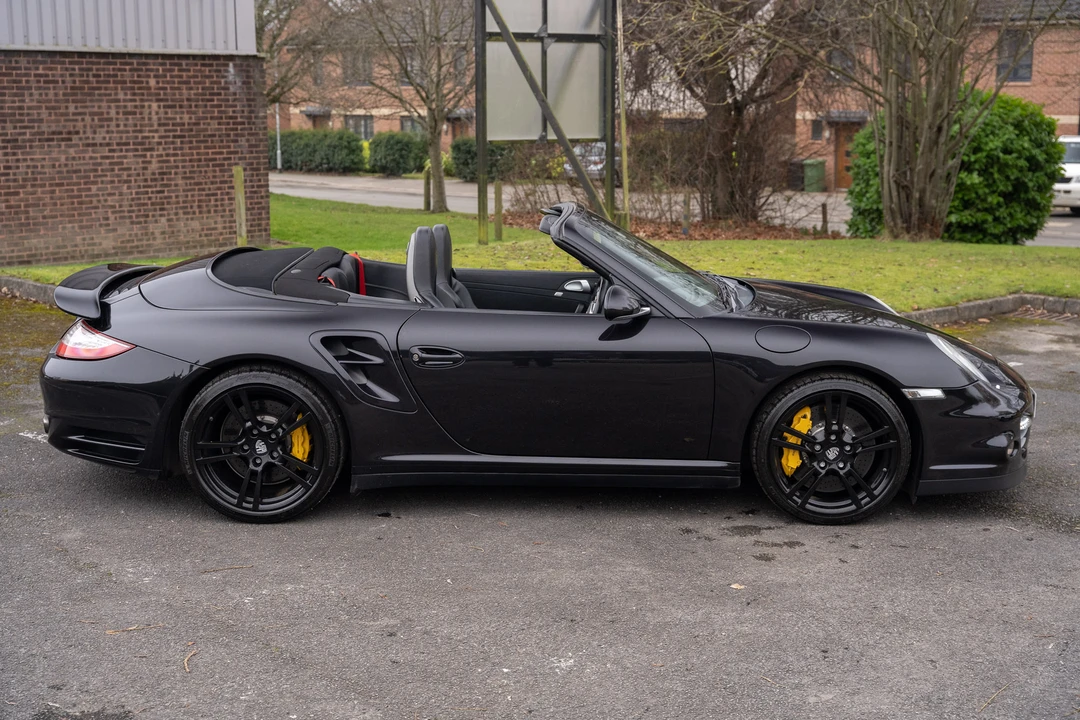 2012 Porsche 997 Turbo - Image 8 of 31