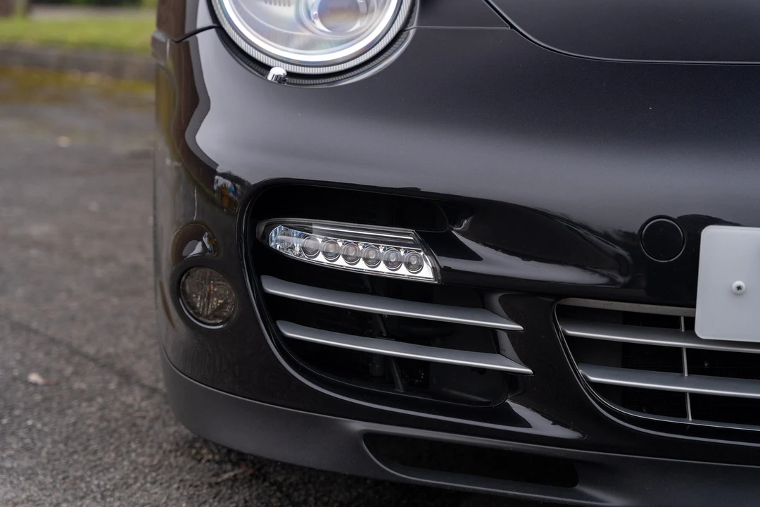 2012 Porsche 997 Turbo - Image 25 of 31
