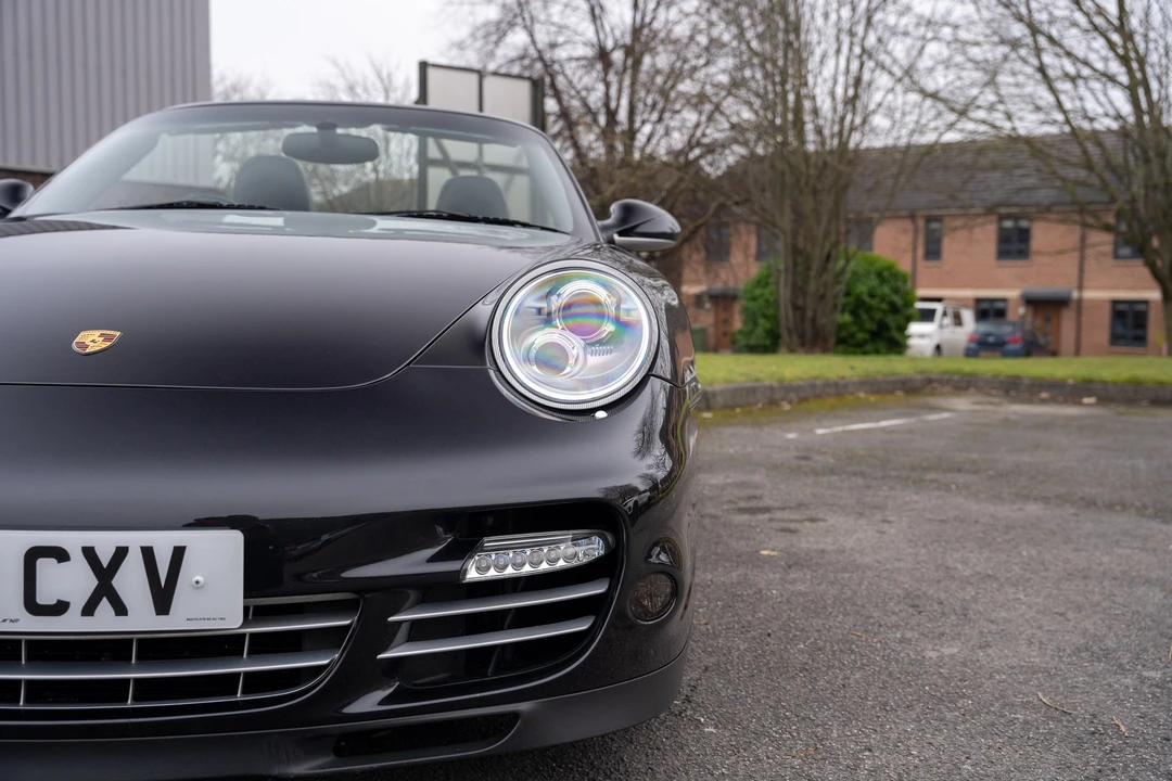 2012 Porsche 997 Turbo - Image 28 of 31