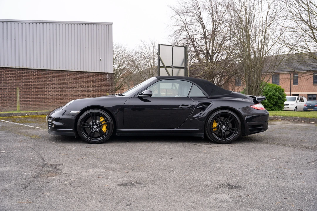 2012 Porsche 997 Turbo - Image 19 of 31