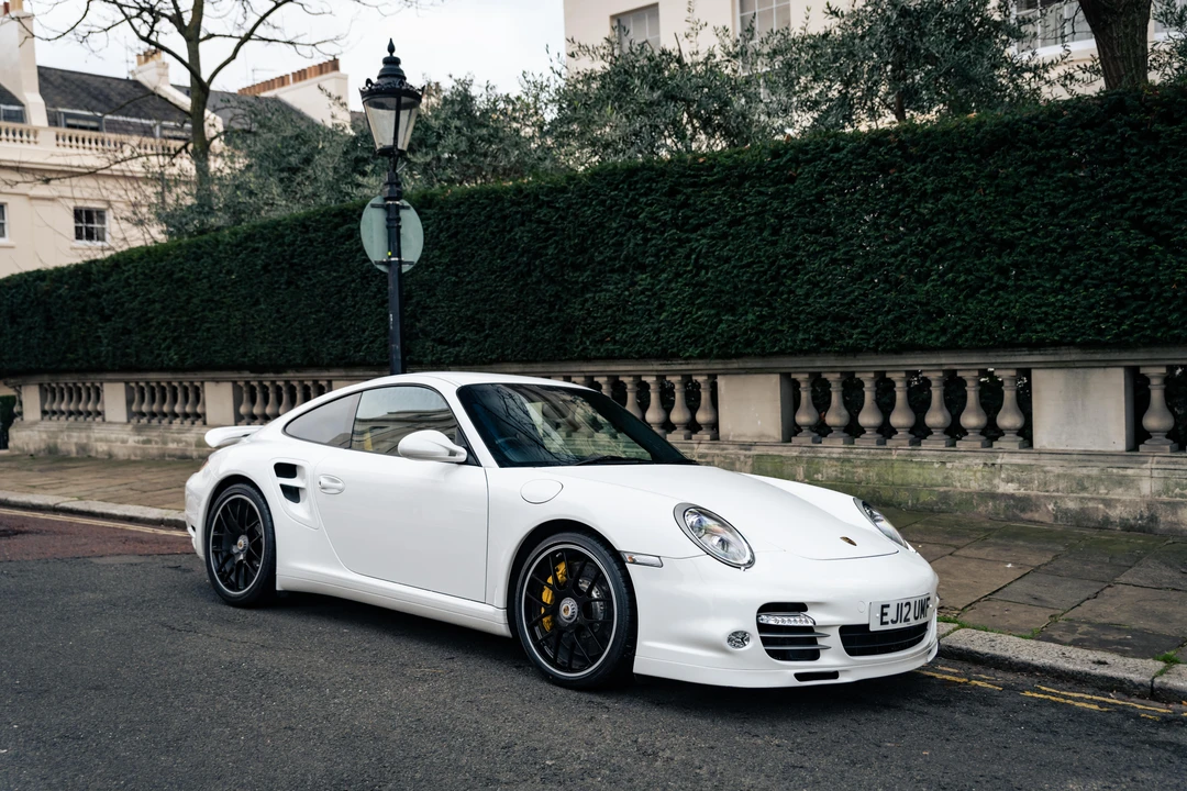 2012 Porsche 997 Carrera - Image 16 of 31