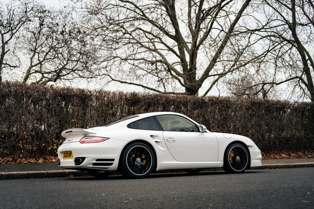 2012 Porsche 997 Carrera - Image 25 of 31