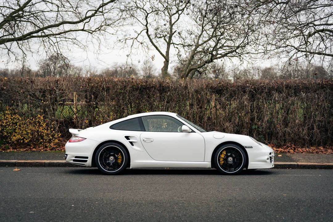 2012 Porsche 997 Carrera - Image 26 of 31