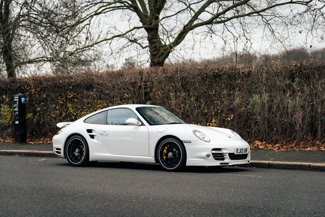 2012 Porsche 997 Carrera - Image 28 of 31