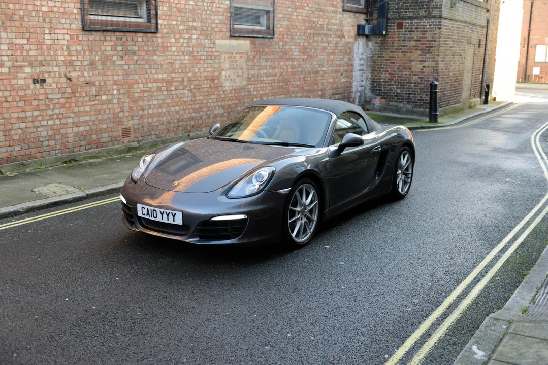 2012 Porsche 981 Boxster S - Image 9 of 31