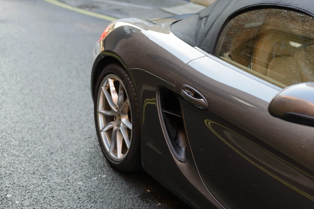 2012 Porsche 981 Boxster S - Image 18 of 31