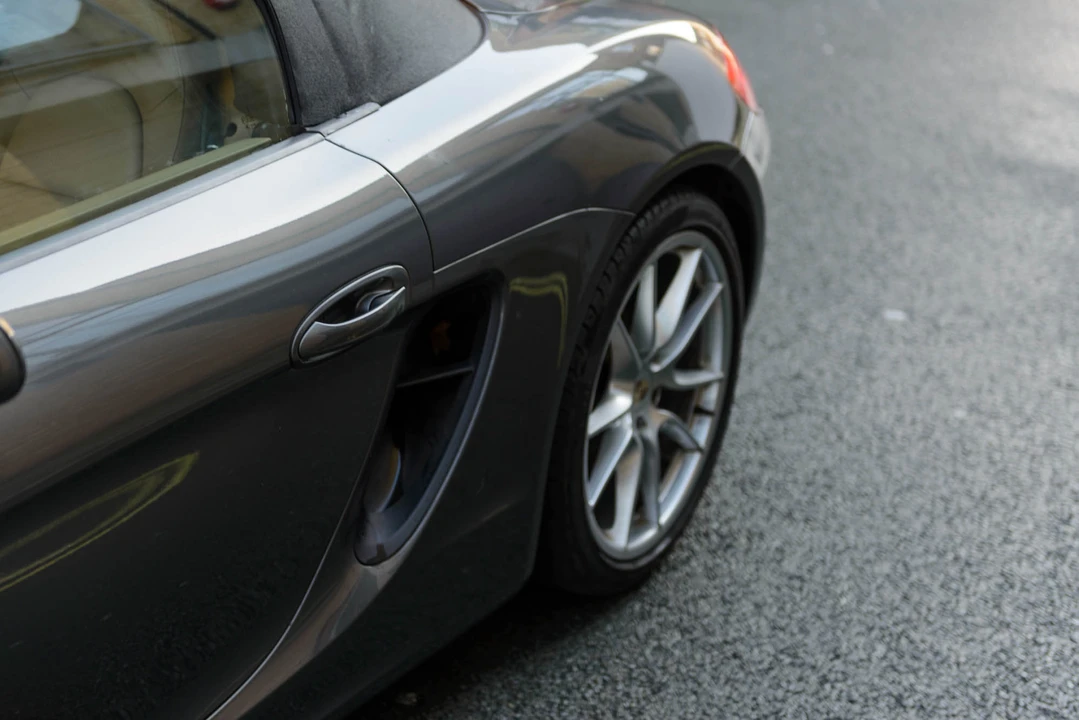2012 Porsche 981 Boxster S - Image 19 of 31
