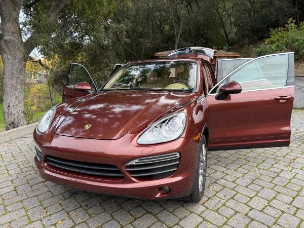 2012 Porsche 958 Cayenne S - Image 5 of 15