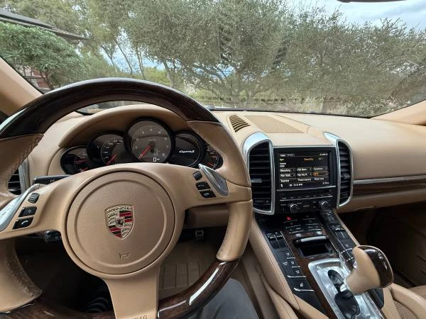 2012 Porsche 958 Cayenne S - Image 13 of 15