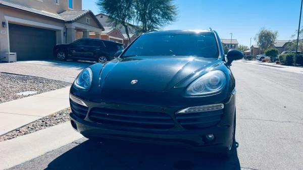 2012 Porsche 958 Cayenne S - Image 2 of 21