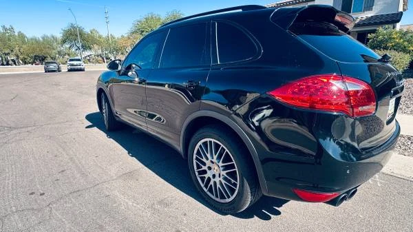 2012 Porsche 958 Cayenne S - Image 3 of 21