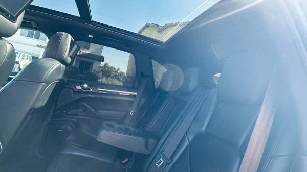 2012 Porsche 958 Cayenne S - Image 15 of 21