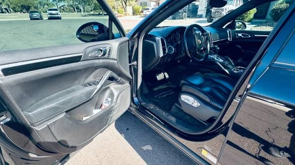 2012 Porsche 958 Cayenne S - Image 10 of 21