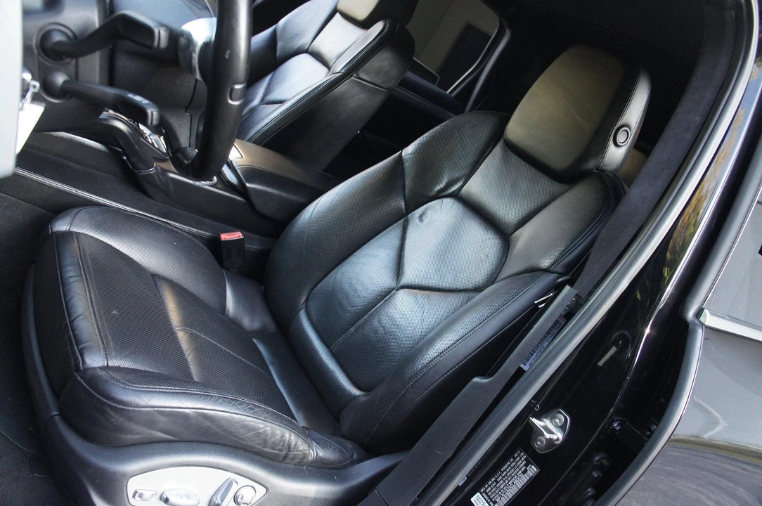 2012 Porsche 958 Cayenne Turbo - Image 6 of 31